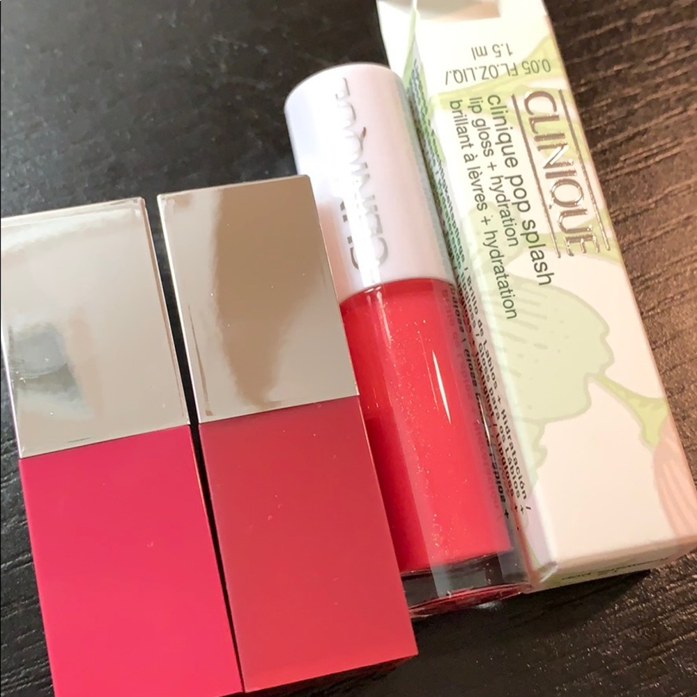 Clinique lipstick and lipgloss trio